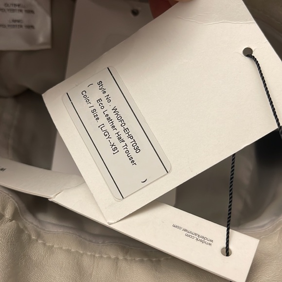 Wnderkammer Eco Leather Half Trouser In Light Gray, Plain Pattern - Picture 7 of 13